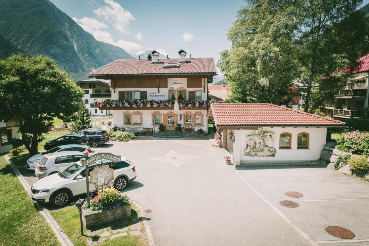 Landhaus Marion Holzgau Bagian luar foto