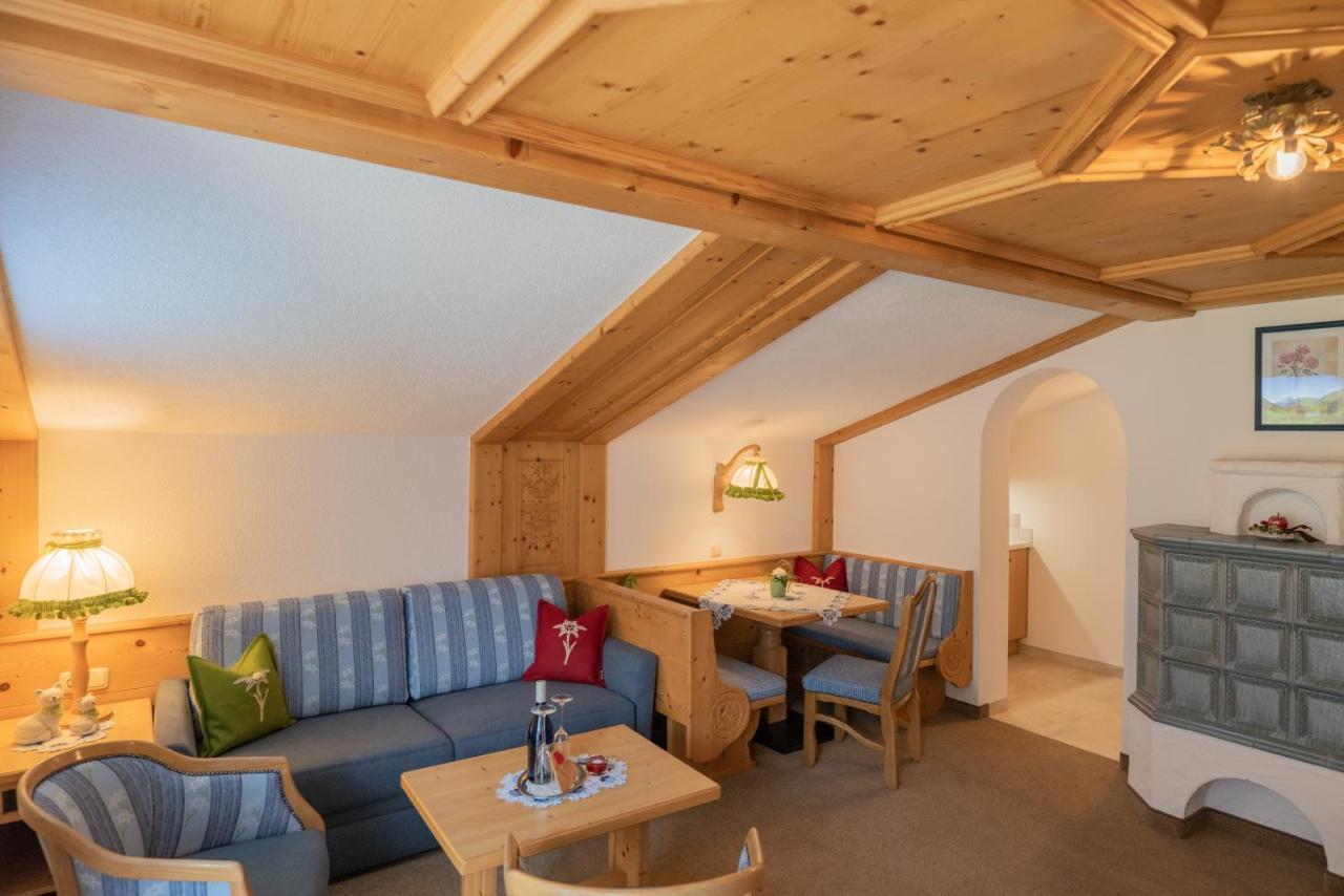 Landhaus Marion Holzgau Bagian luar foto